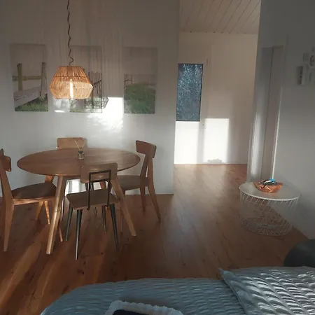 Chalets Vacances 汽车旅馆 阿旺什