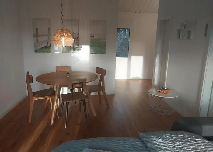 Chalets Vacances 汽车旅馆 阿旺什